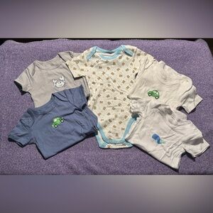 NEW Baby Bodysuit Set with Cars & Sea Motifs - Blue, White, Gray